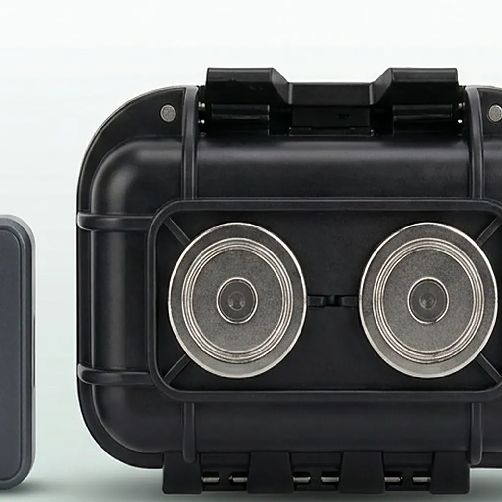 Portable Combo GPS Tracker in use