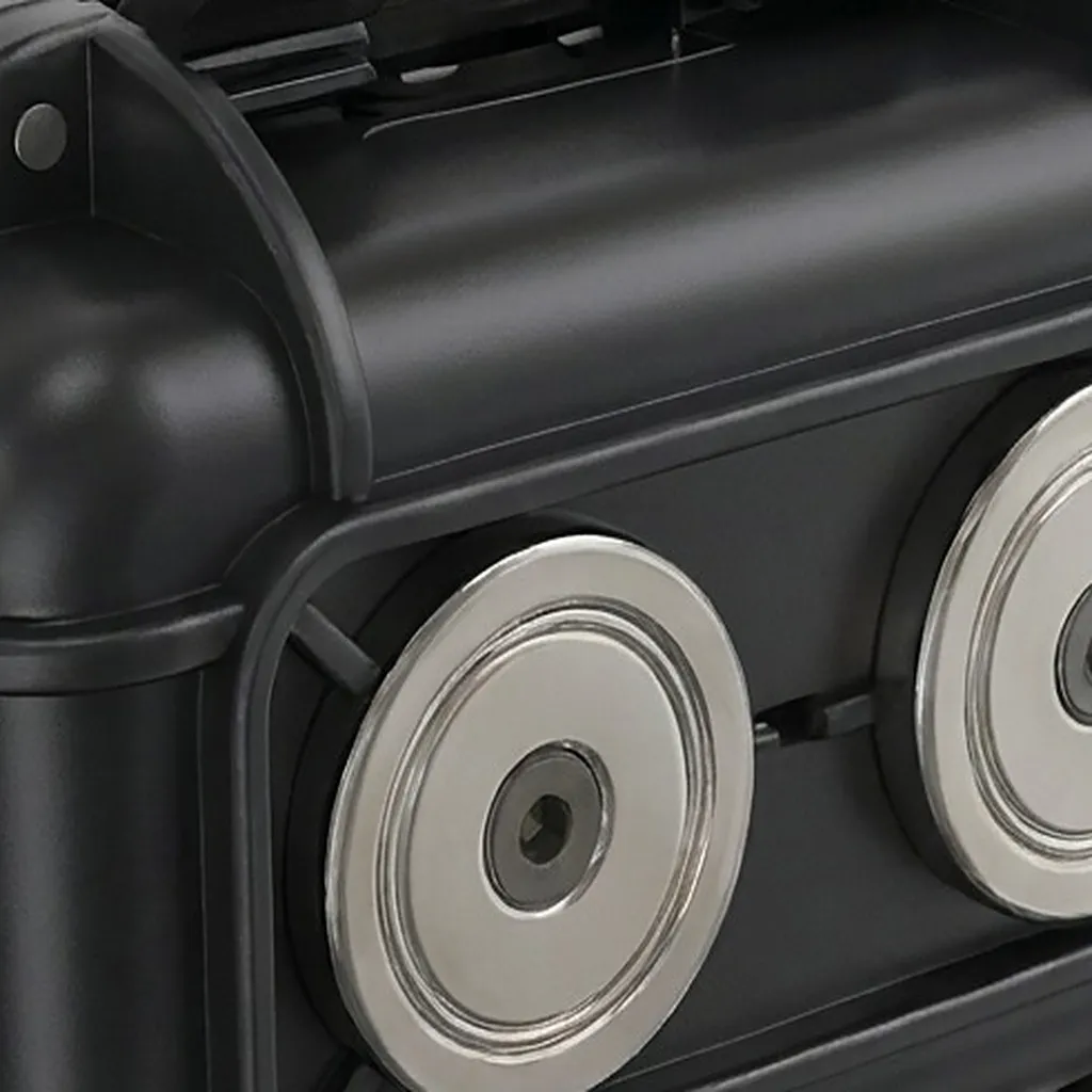 Weatherproof Magnetic Case in use
